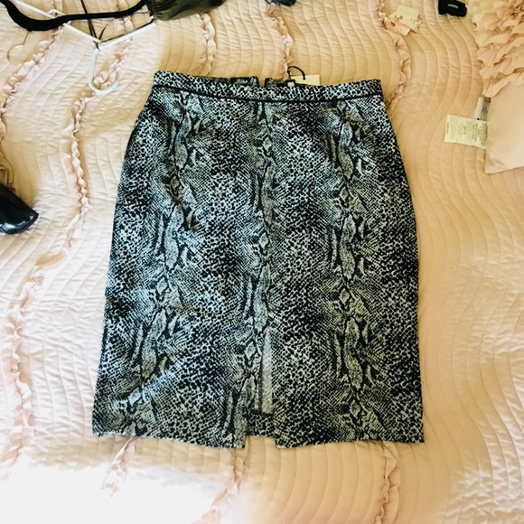 Who What Wear Dresses & Skirts - BNWT-Who What Wear Pencil Skirt